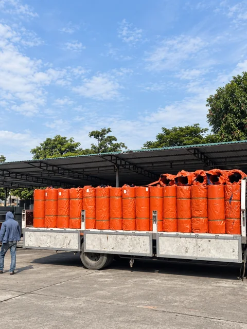 Hàng hóa sẵn sàng vận chuyển