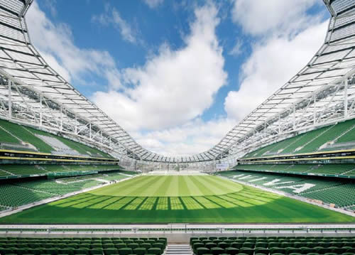 Why Is Polycarbonate Roofing an Optimal Choice for Modern Stadiums?