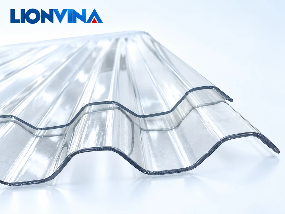 Tấm Lợp Lấy Sáng 9 Sóng Polycarbonate